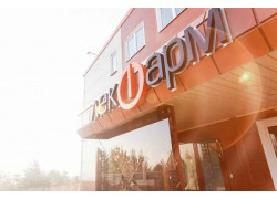 Лекфарм